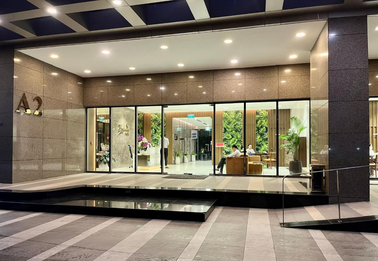 Căn hộ Near Tsn Airport 1br *
